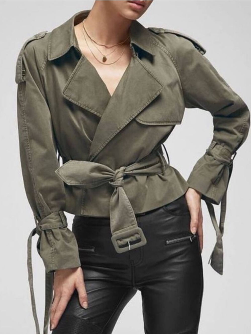 Anine Bing Aria cropped Olive Green Belted trench Jacket - like new.